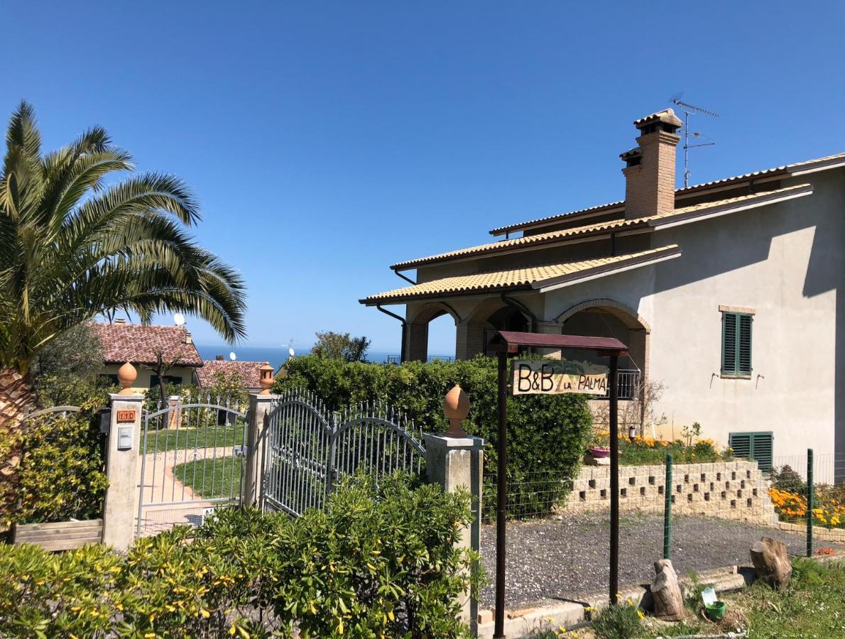 B&B La Palma San Costanzo 外观 照片